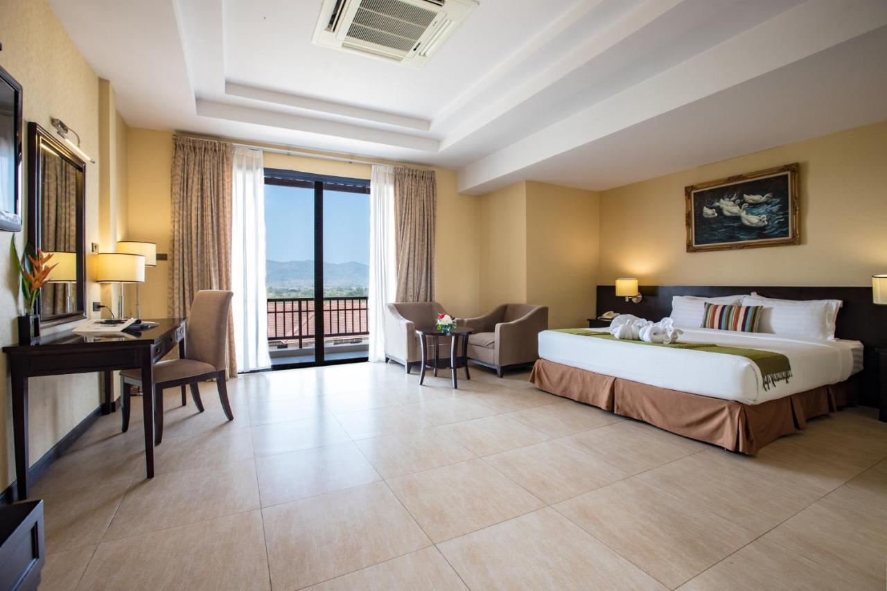 Leaves Valley Resort Nong Ya Plong Exterior foto